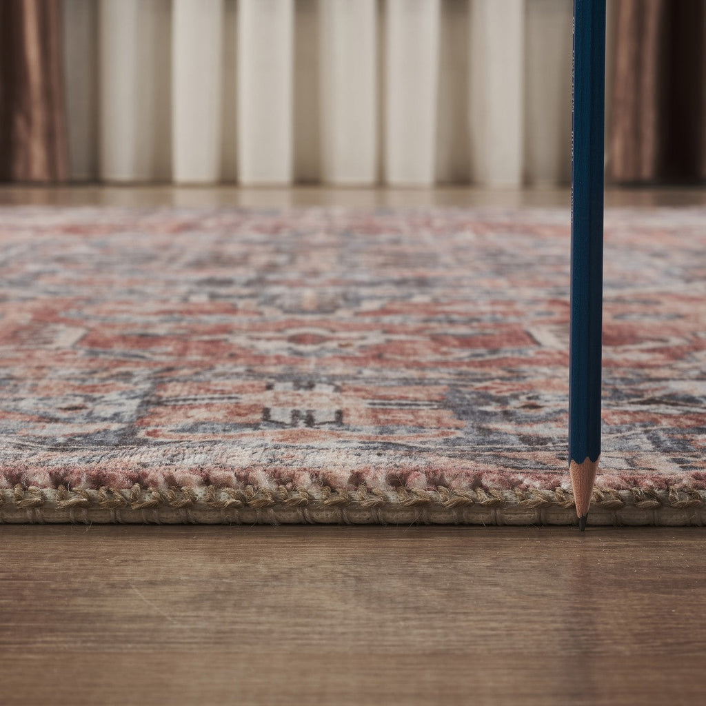 Majestic GC_RYL1009 Rose 2 ft. x 3 ft. Area Rug