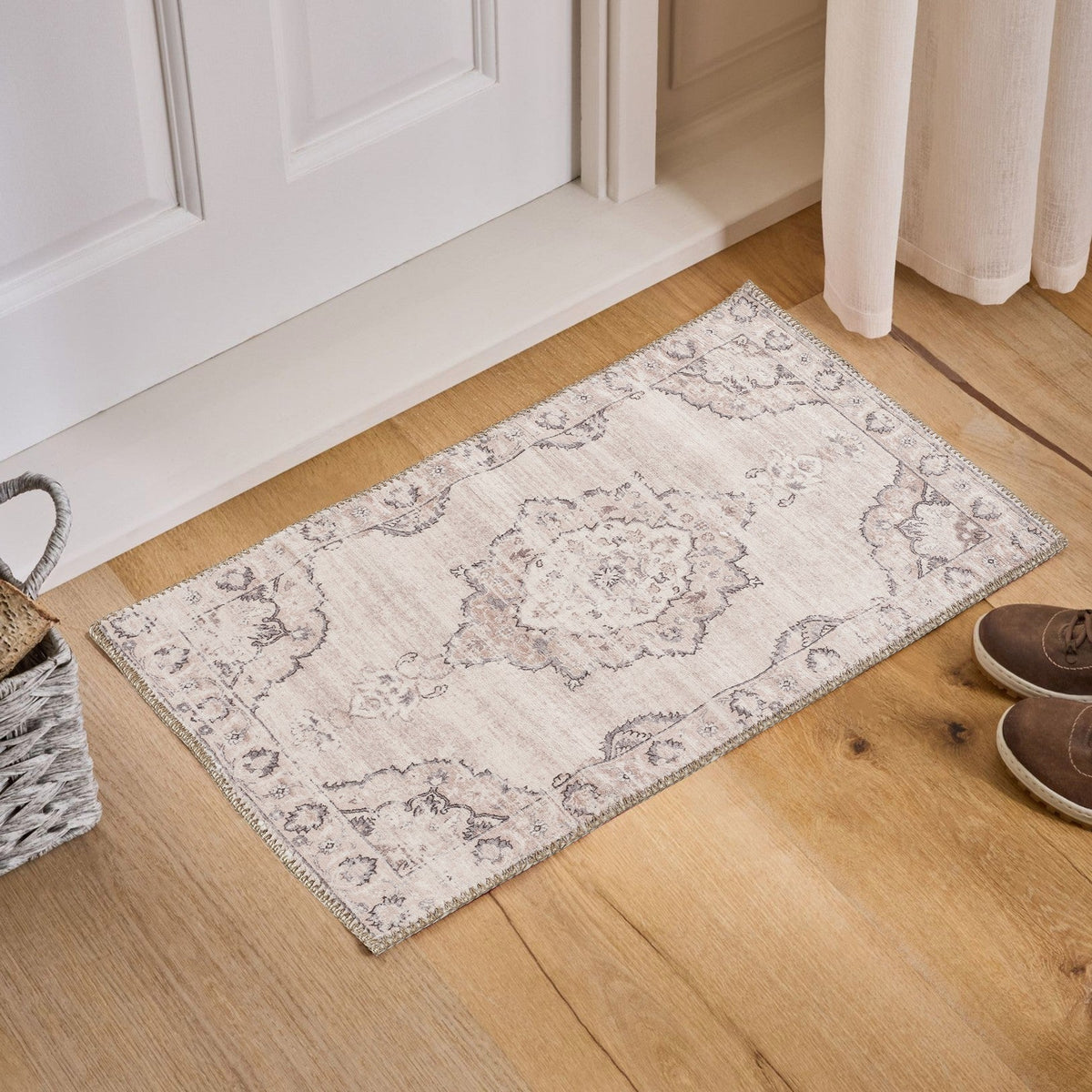 Majestic Medallion Area Rug with Stain Resistance - 24" x 36" HouseOfZazla
