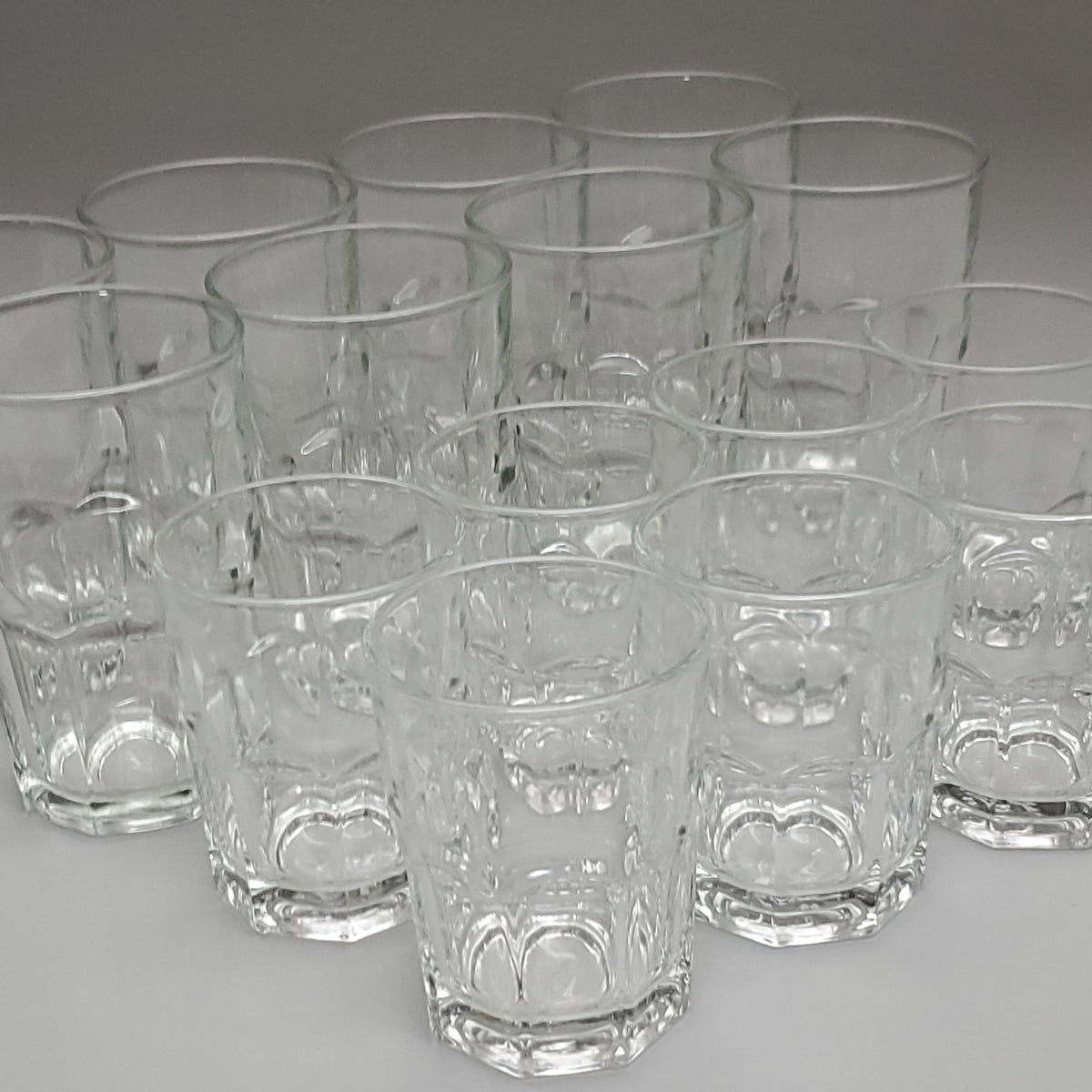 BOSTON GLASSWARE 16PK! 8pc 9.8 oz & 8pc 16 oz 1701446 (New)