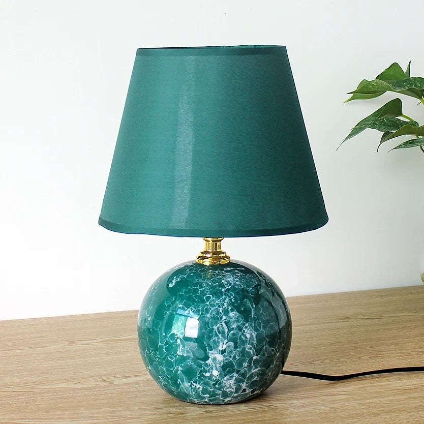Nordic Pink Ceramic Bedside Table Lamp – Modern Cute LED Desk Lamp for Bedroom, Kids Room & Home Décor