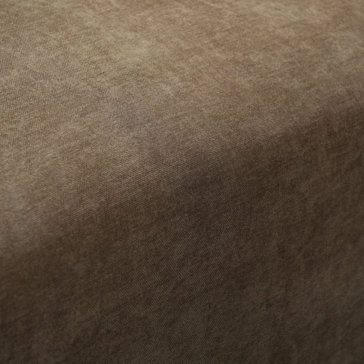 87" Curved Contemporary Sofa in Brown HouseOfZazla